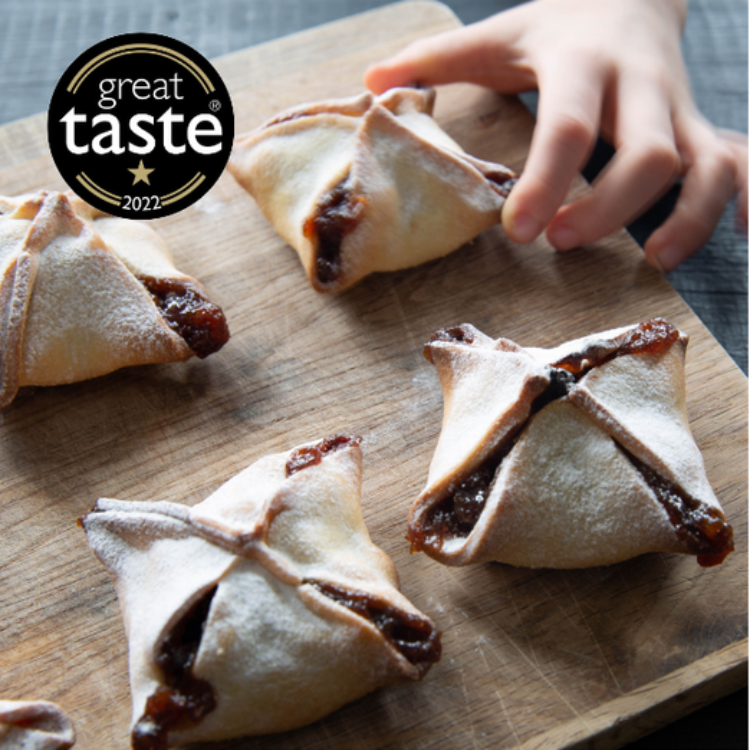 Prestige Patisserie mince pies – Great Taste Award-winning Christmas pastries with buttery pastry and rich fruit filling.