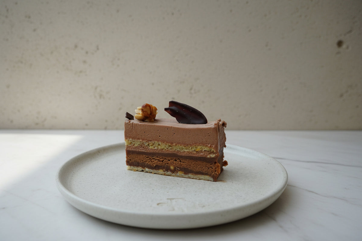 Peanut Praline Cake - Great Taste Award 2023