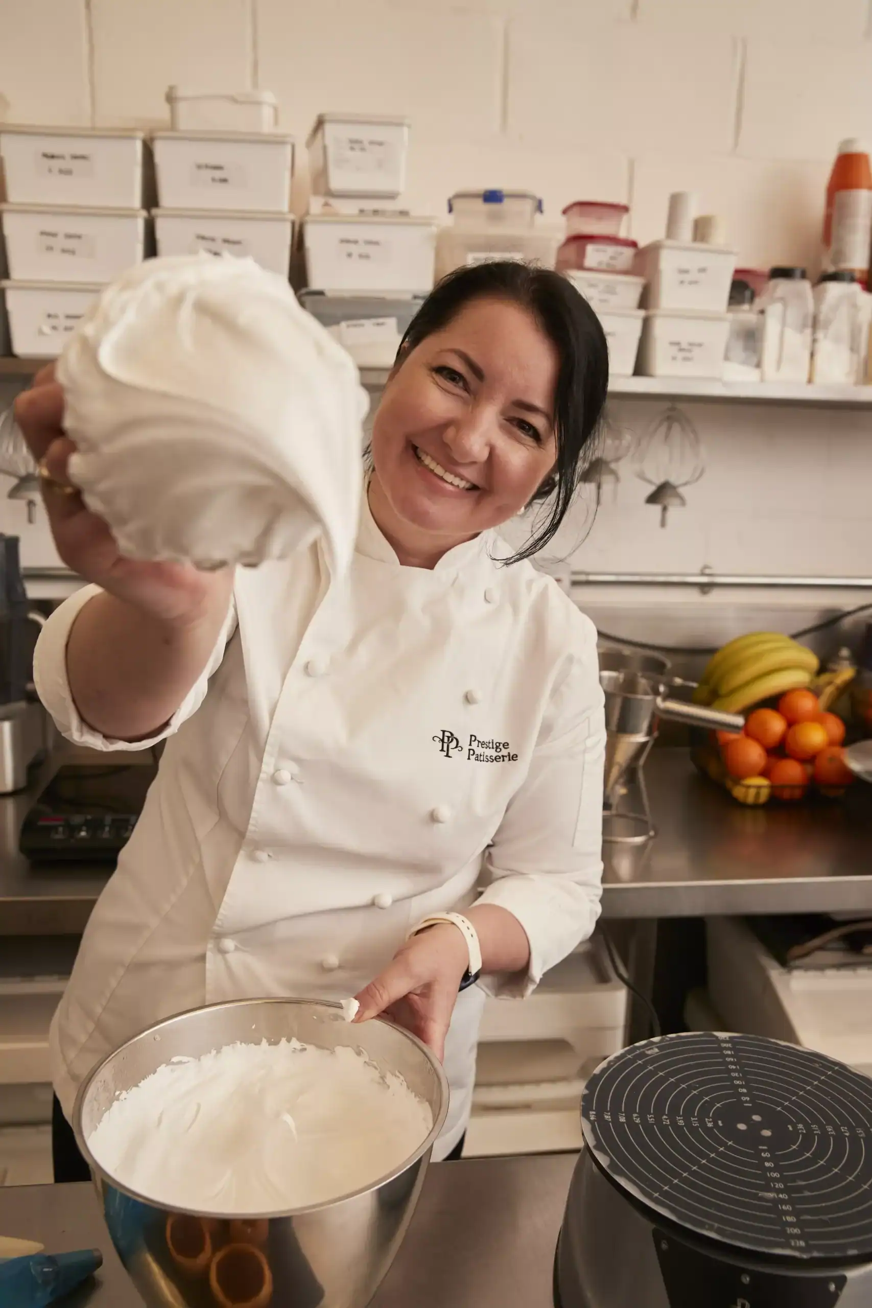 Wedding cake designer London – Chef Geanina