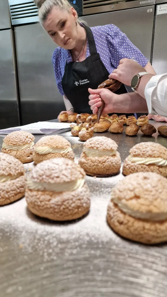 A few moments from today’s Choux Pastry Masterclass 🤍  From piping the pastry to finishing every choux , this class was all about technique, patience, and beautiful flavours.  Hands-on learning, and lots of butter involved.  Prestige Bake Academy • North London